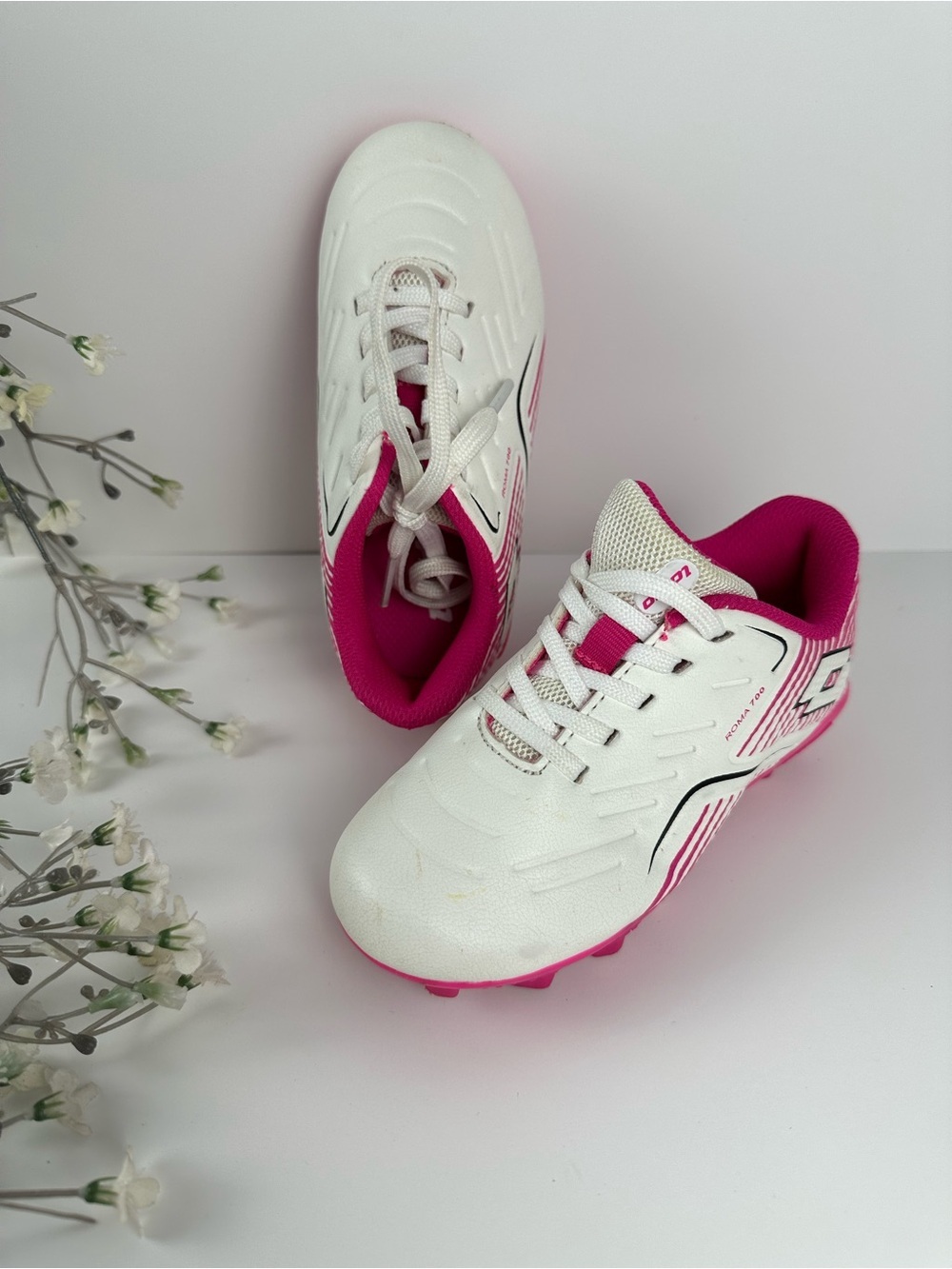 Lotto Roma 700 Girls Soccer Cleats White Pink Size 9K Youth